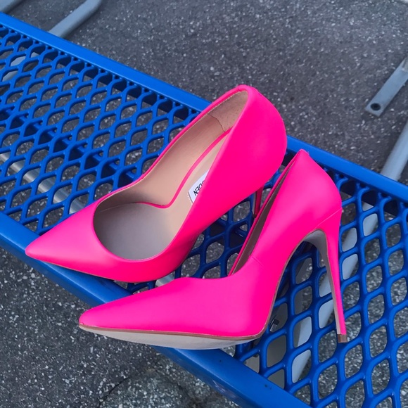 Last Pair 🚨 size 8.5 Steve Madden Pink Heels - Picture 4 of 7